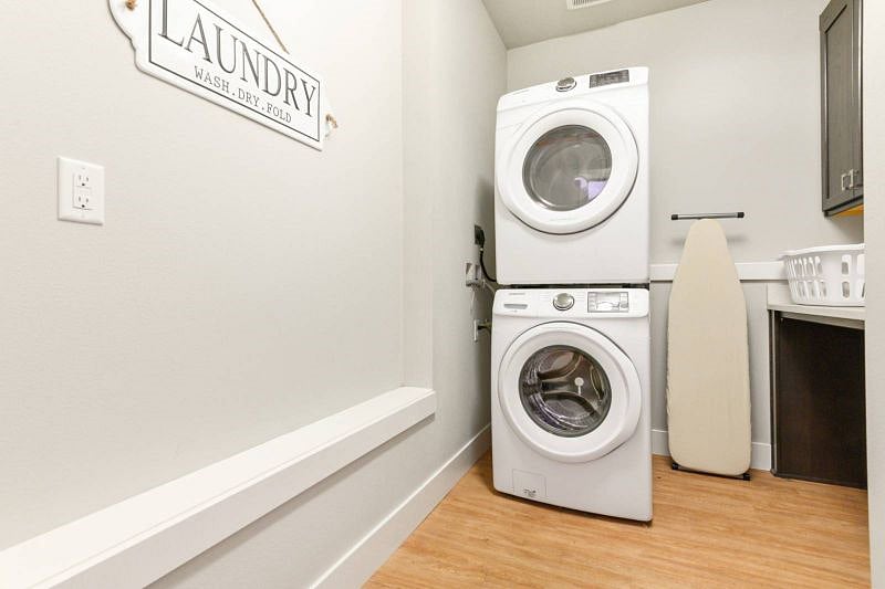 Furnished Finder property 353612_1 photo 44