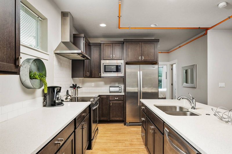 Furnished Finder property 353612_2 photo 8