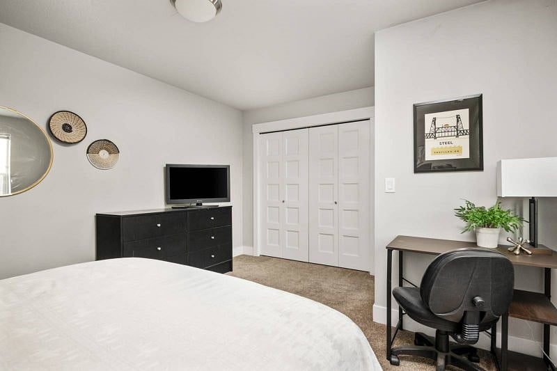 Furnished Finder property 353612_2 photo 26