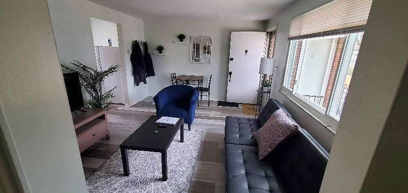 Furnished Finder property 353627_1 photo 3