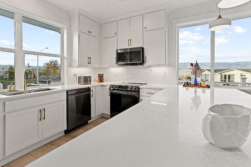 Furnished Finder property 353684_1 photo 8