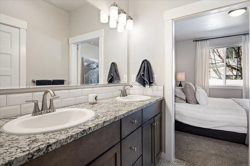 Furnished Finder property 353688_1 photo 17