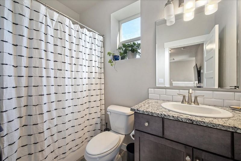 Furnished Finder property 353688_1 photo 21