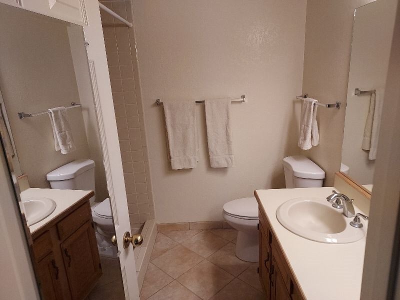 master 3/4 bath with walk in tile shower