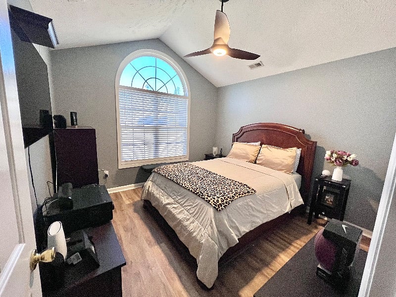 Furnished Finder property 353714_1 photo 14