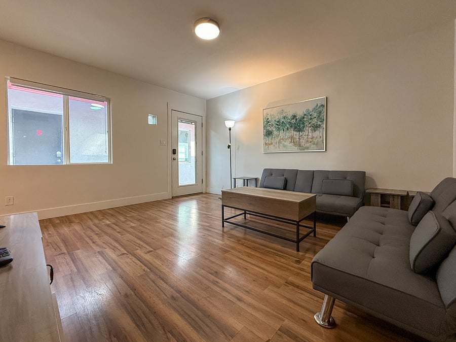 Furnished Finder property 353718_9 photo 2