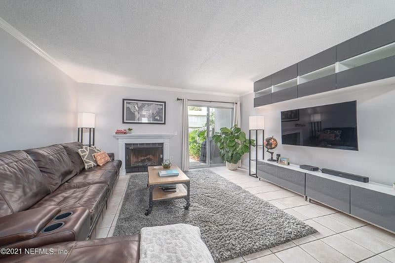 Furnished Finder property 353781_1 photo 7