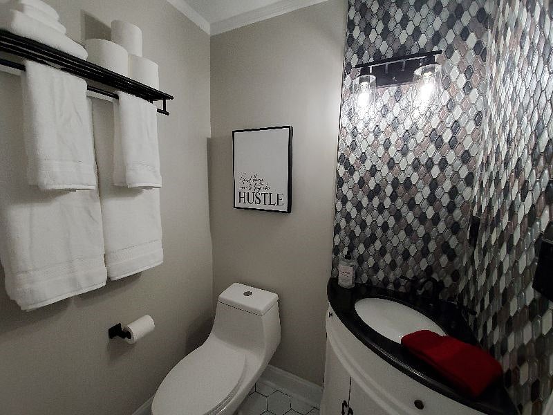 Furnished Finder property 353902_1 photo 15