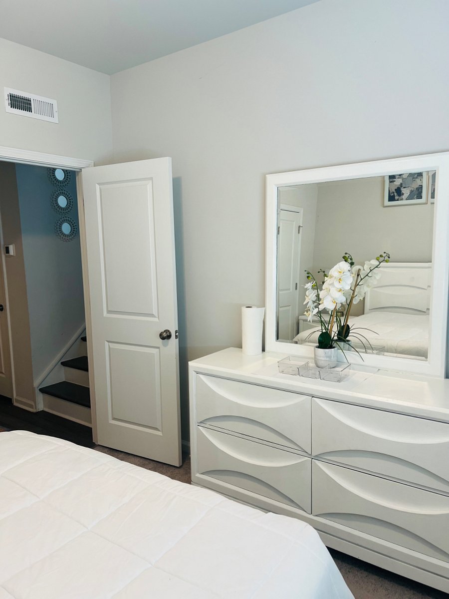 Furnished Finder property 353976_1 photo 1