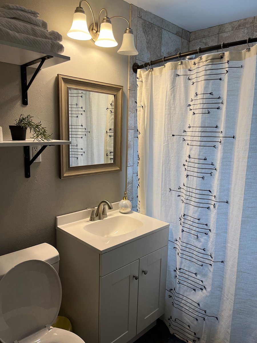 Furnished Finder property 354037_1 photo 6