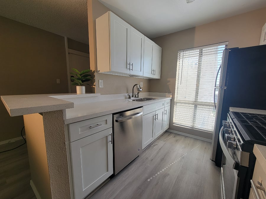 Furnished Finder property 354052_1 photo 5