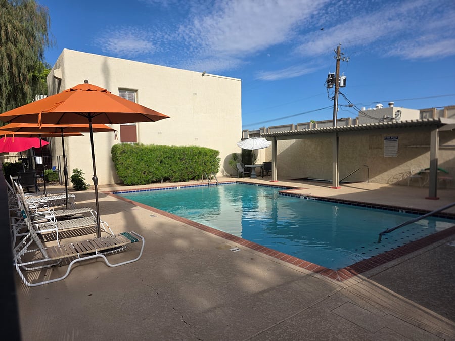 Furnished Finder property 354052_1 photo 18