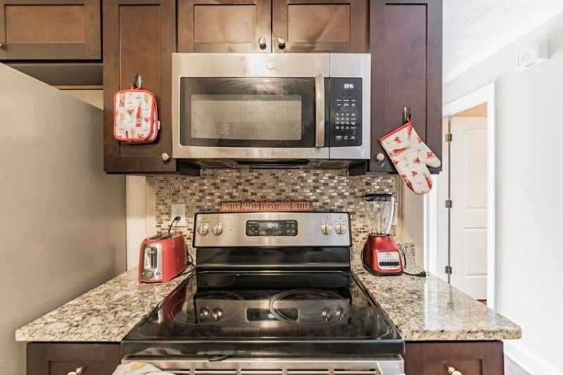 Furnished Finder property 354057_1 photo 12