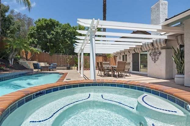 Furnished Finder property 354191_1 photo 8
