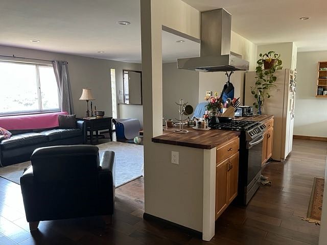 Furnished Finder property 354300_1 photo 6