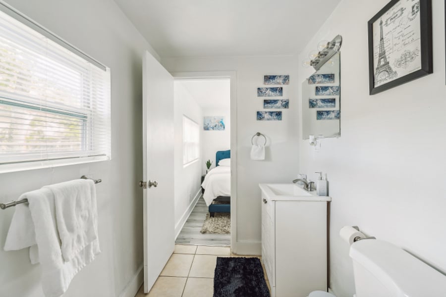 1 Bedroom Cozy Apartment