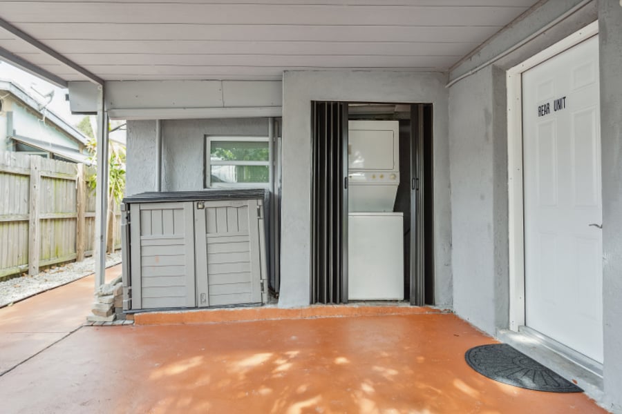 1 Bedroom Cozy Apartment