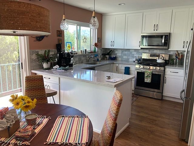 Furnished Finder property 354315_1 photo 12