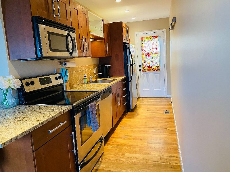 Furnished Finder property 354332_1 photo 5