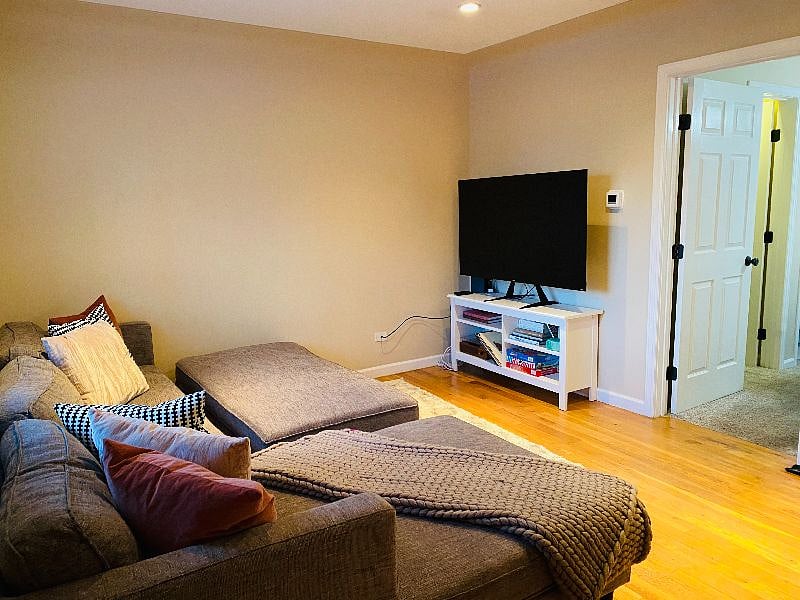 Furnished Finder property 354332_1 photo 4