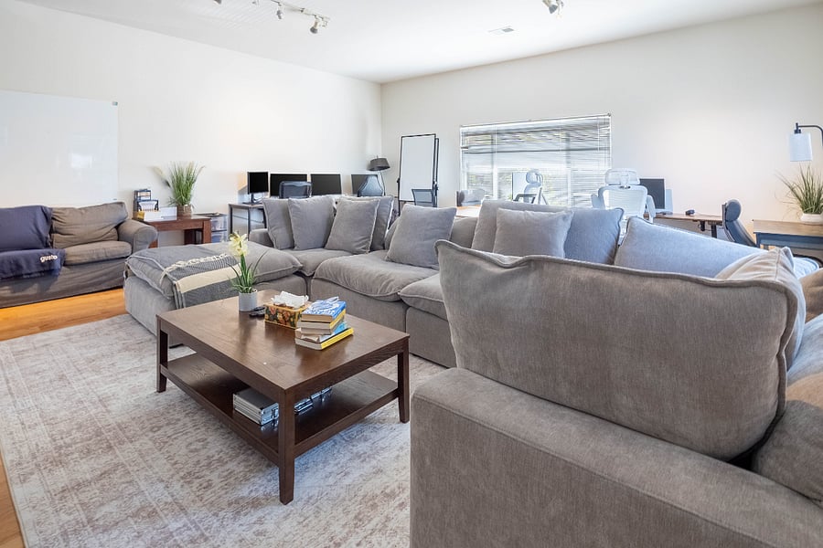 Furnished Finder property 354434_1 photo 30