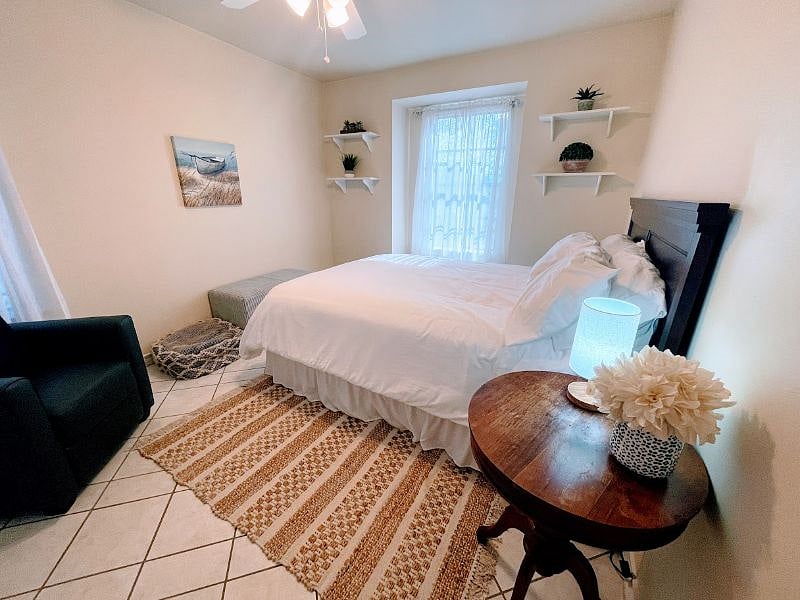 Furnished Finder property 354463_1 photo 12