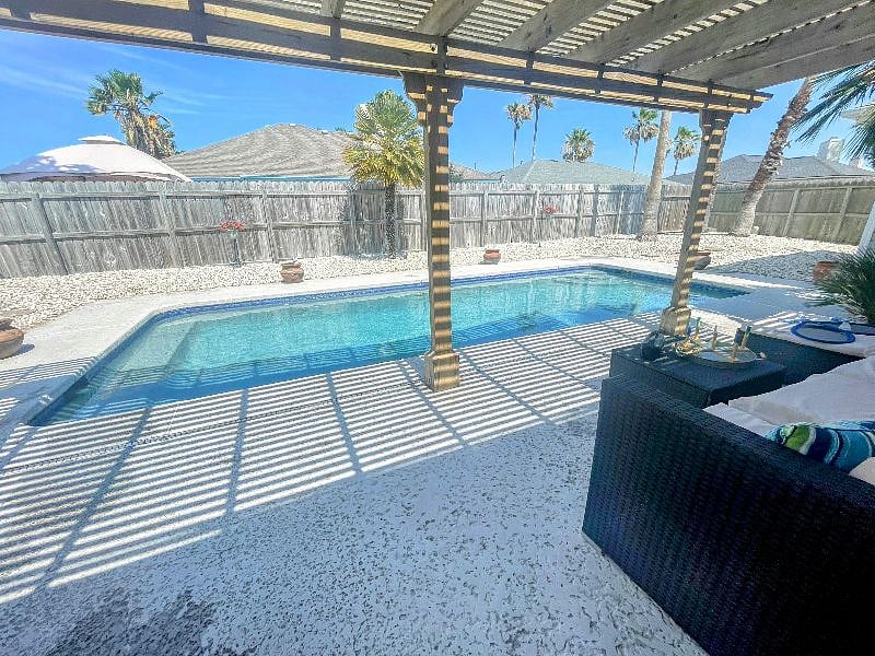 Furnished Finder property 354463_1 photo 16