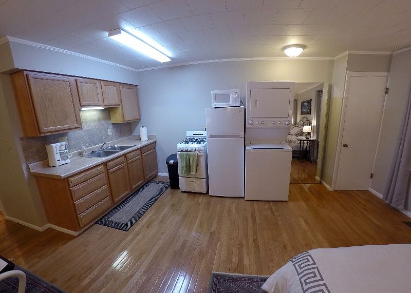 Furnished Finder property 354485_2 photo 7