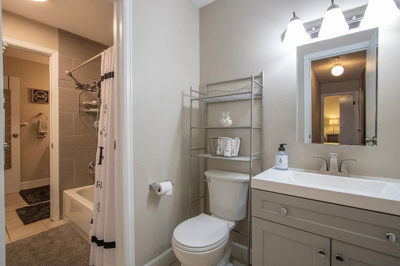 Furnished Finder property 354615_1 photo 10