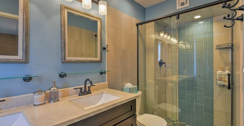 Master bathroom.
