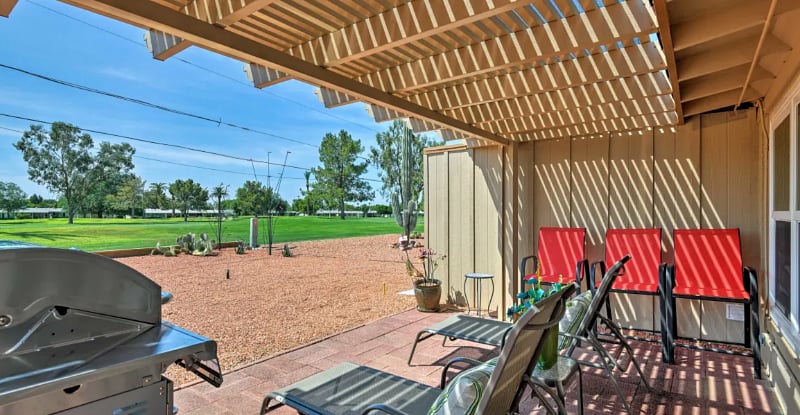 Quiet relaxing patio overlooking the golf course.