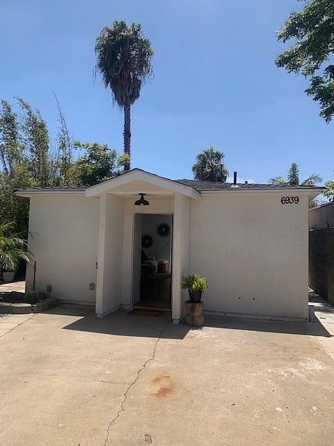 Furnished Finder property 354700_1 photo 17