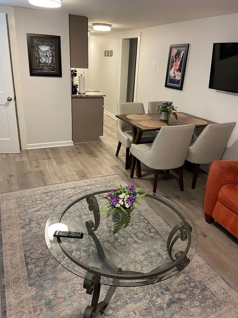 Living / Dining Area.