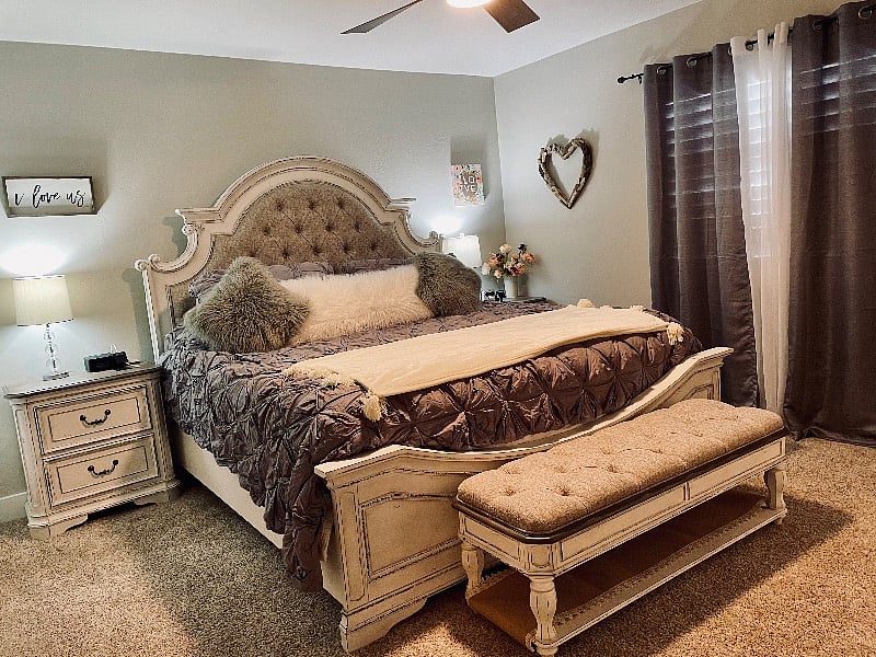 King size bed located in the master bedroom.