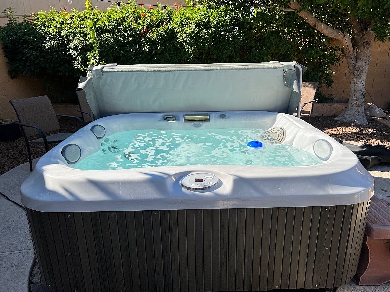3 person Jacuzzi spa tub professionally serviced and maintained.