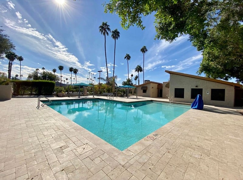 Furnished Finder property 354887_1 photo 25