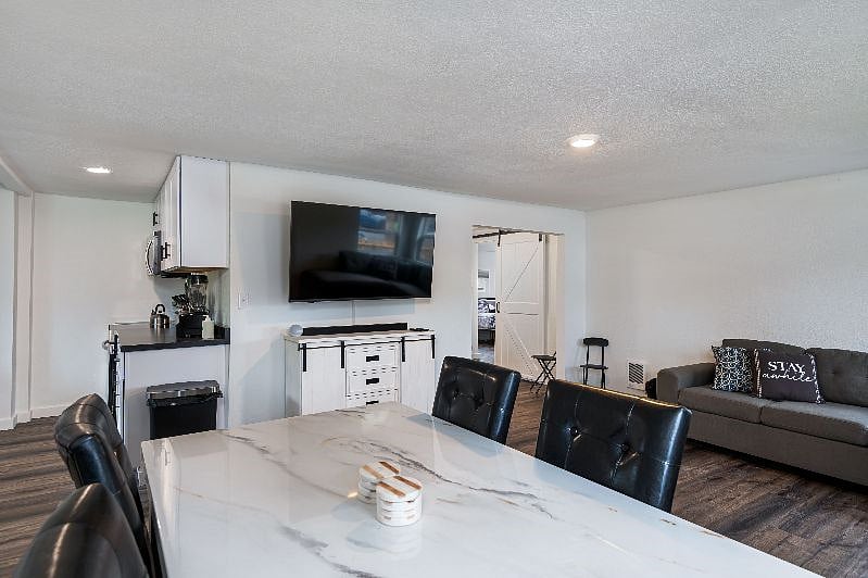 Furnished Finder property 354898_1 photo 6