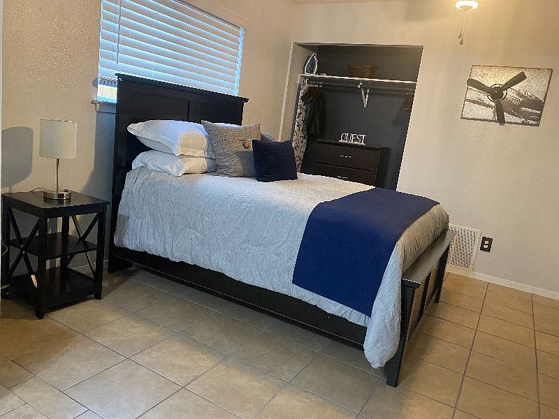 Furnished Finder property 354943_1 photo 6
