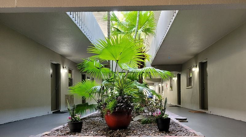 Furnished Finder property 354974_2 photo 33