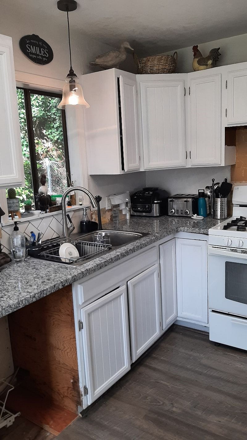 Furnished Finder property 354998_1 photo 8