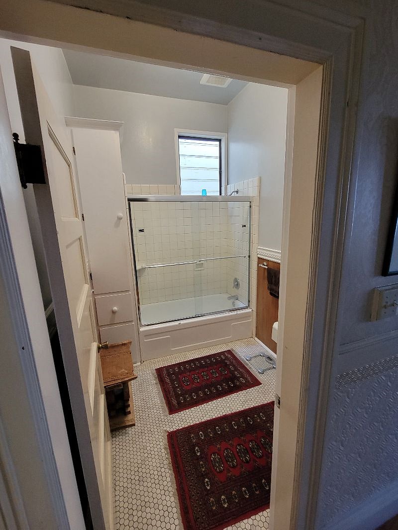 Furnished Finder property 355071_1 photo 8