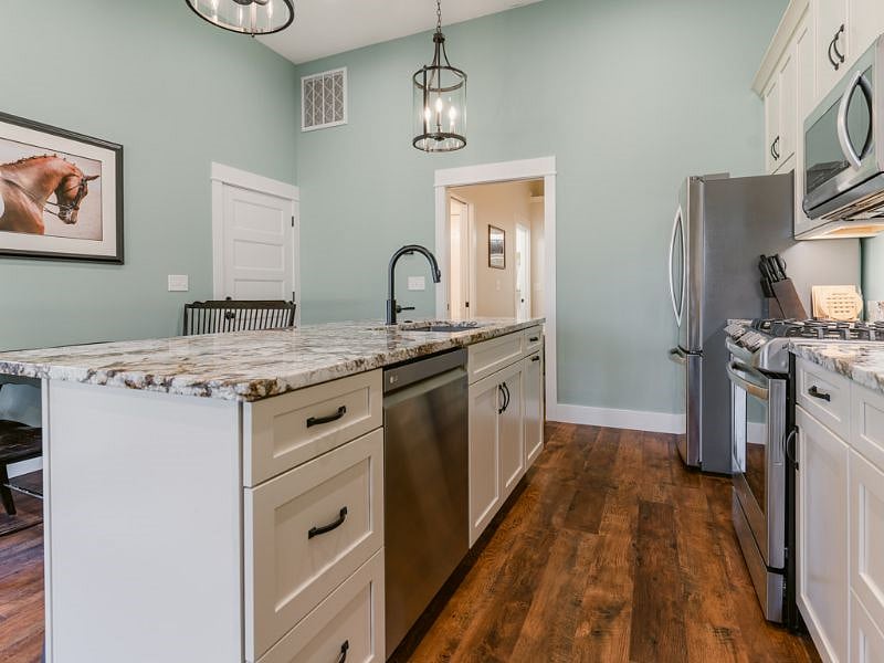 Furnished Finder property 355111_1 photo 9