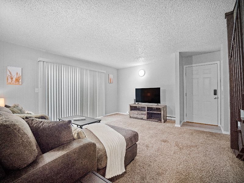 Furnished Finder property 355298_1 photo 4