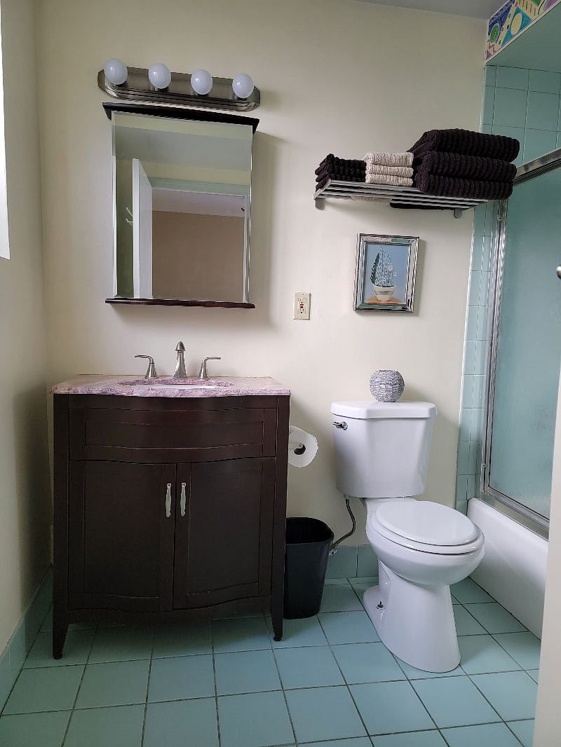 Bright and airy bathroom