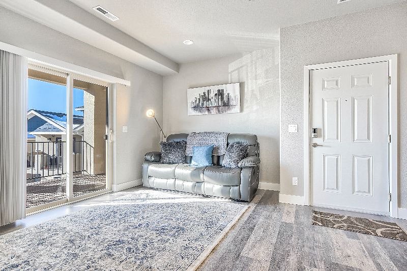 Furnished Finder property 355330_1 photo 7