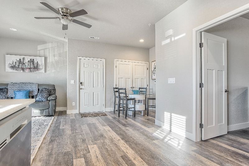 Furnished Finder property 355330_1 photo 16
