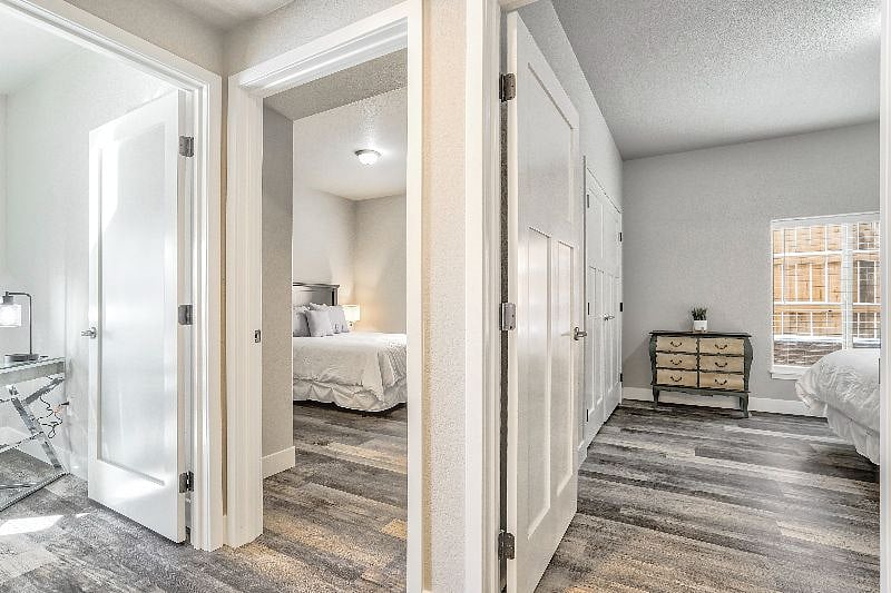 Furnished Finder property 355330_2 photo 22