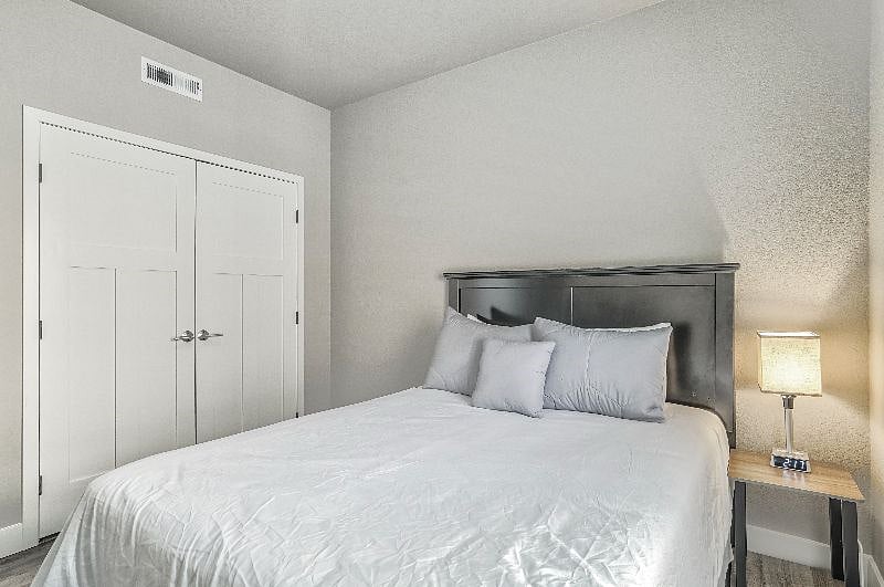 Furnished Finder property 355330_2 photo 31