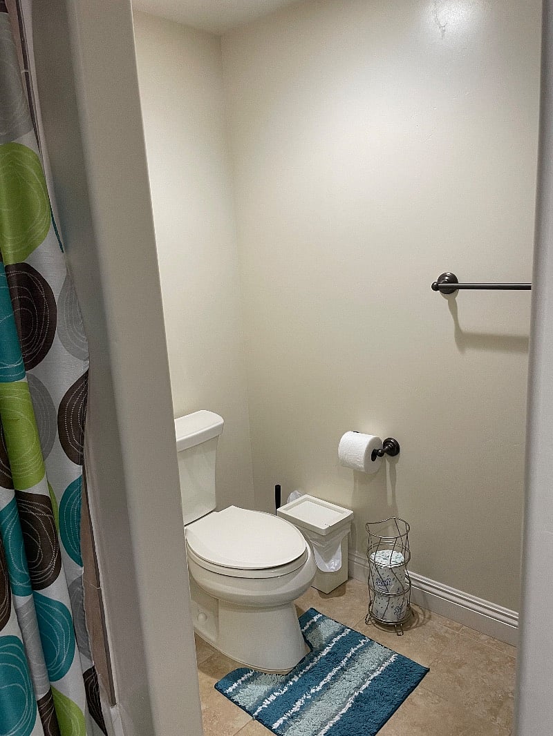 master Bedroom 1 Bathroom