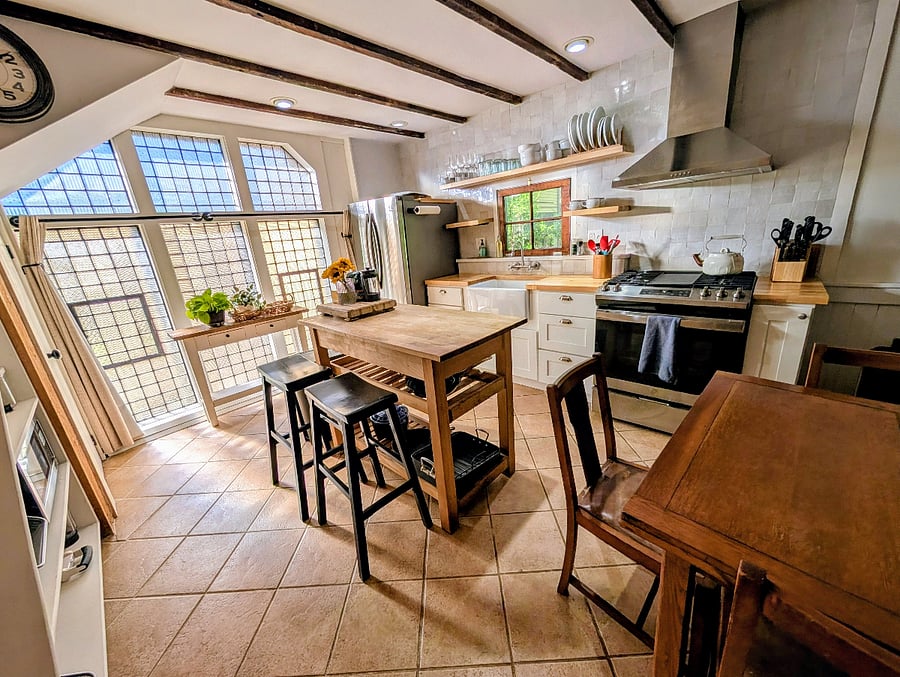 Furnished Finder property 355357_1 photo 1